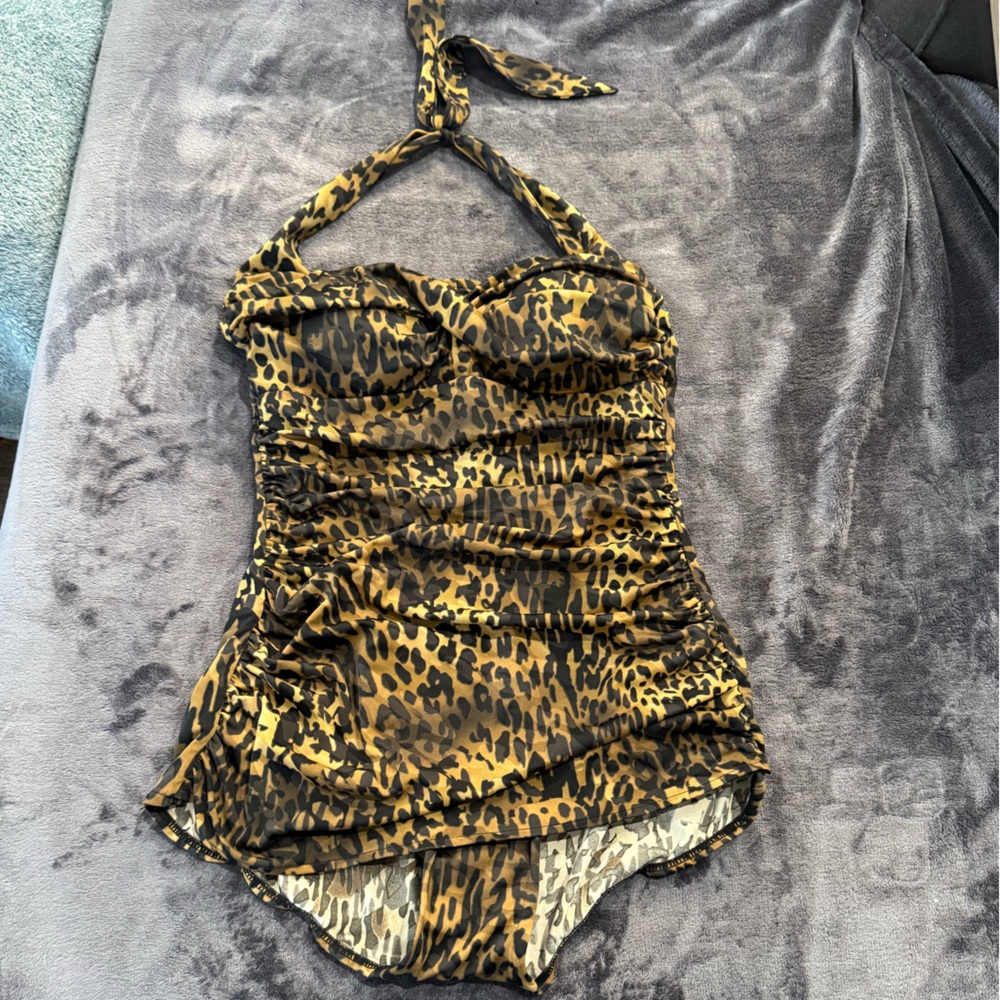 Leopard Print Women's Top